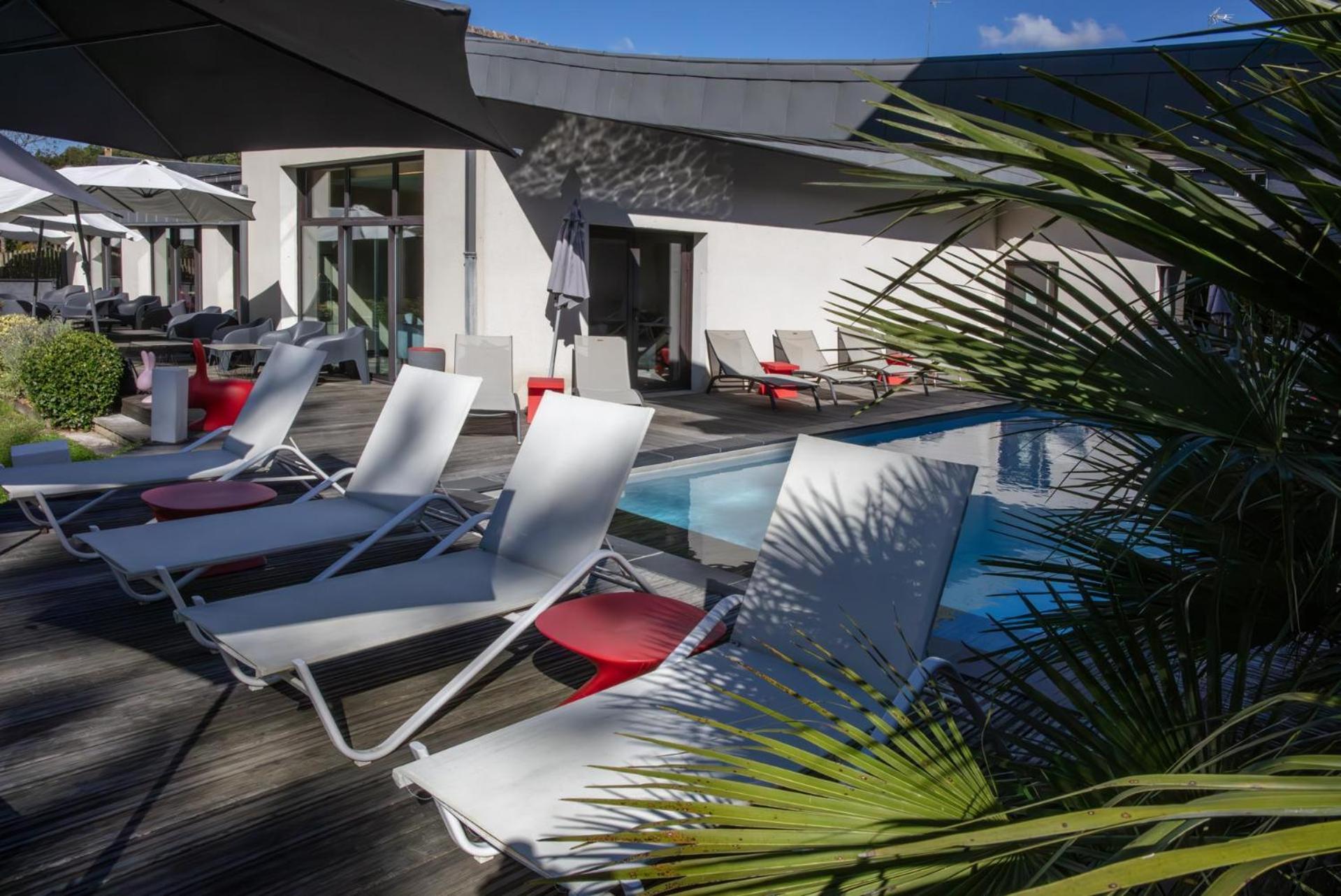 L'Aubiniere Hotel Restaurant & Spa Saint-Ouen-les-Vignes Buitenkant foto
